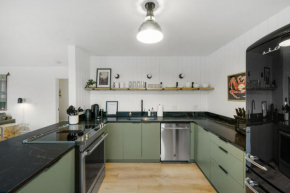 Harbor Views 1 - Walkable in the Heart of Auke Bay